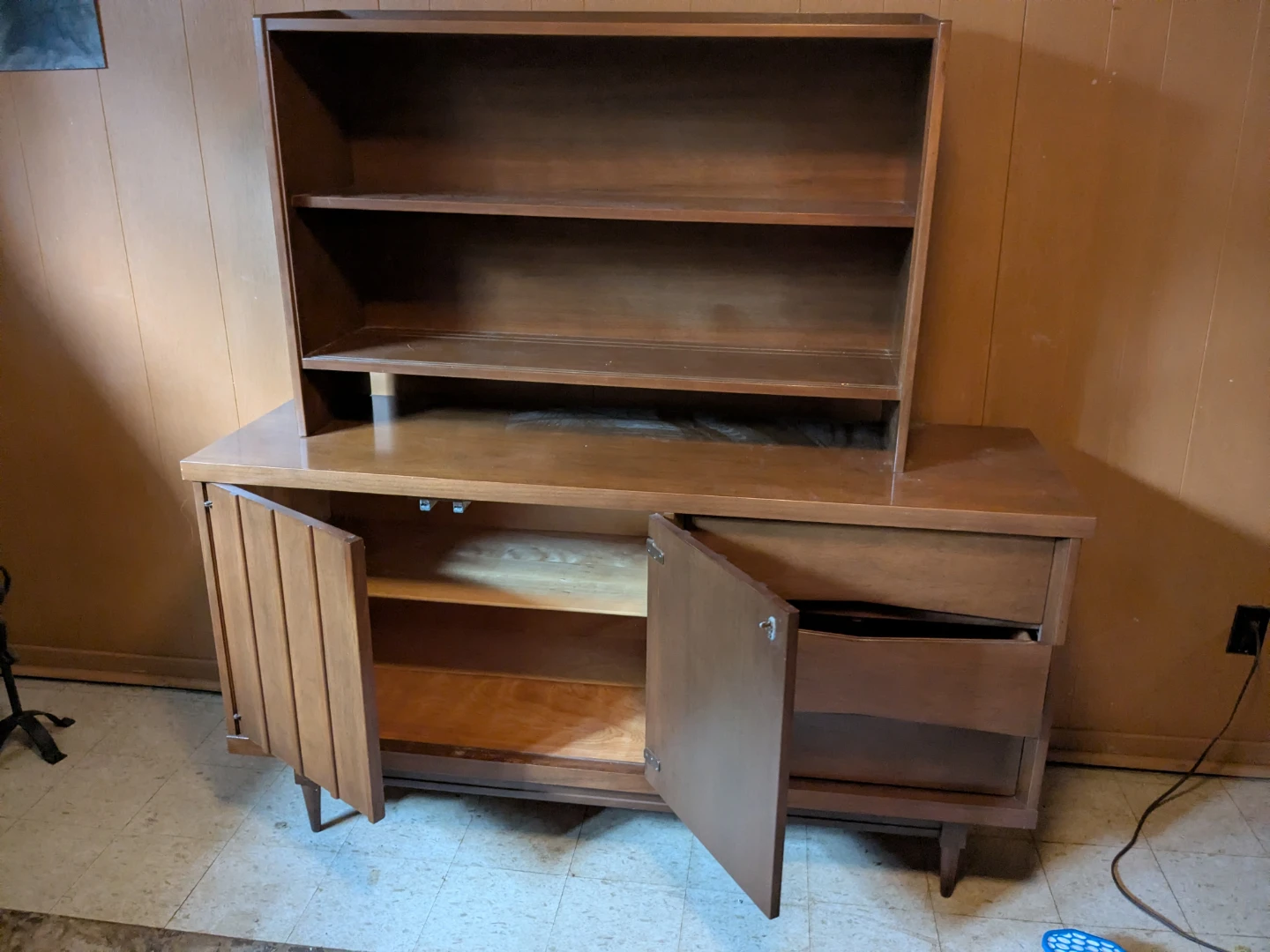 Vintage wooden hutch