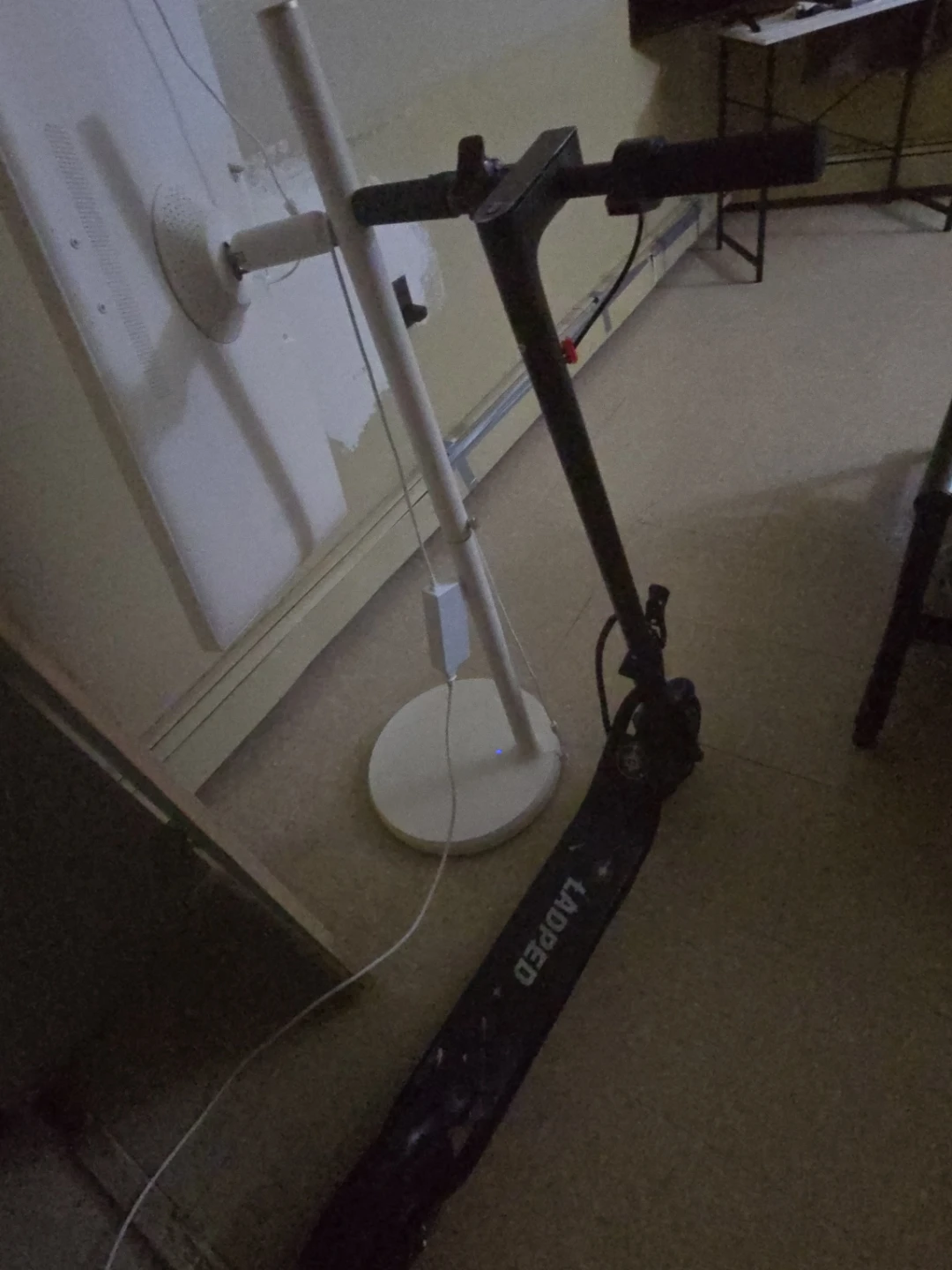 LAPDED Electric Scooter no battery