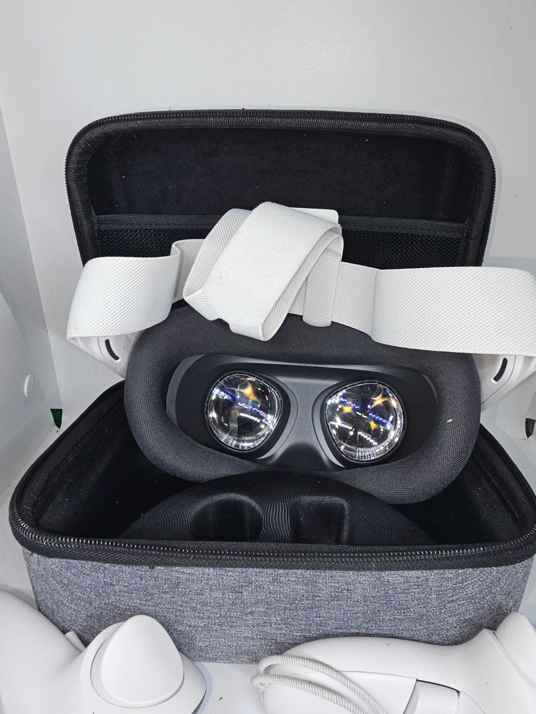 Meta Quest 2 Virtual Reality Headset with Controllers - photo 3