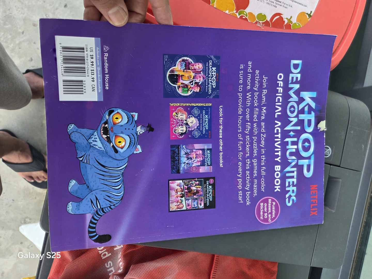 K-Pop Demon Hunters Official Activity Book - photo 5