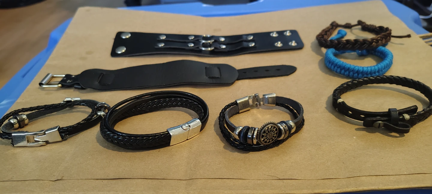 8 Assorted Men's Bracelets - photo 2