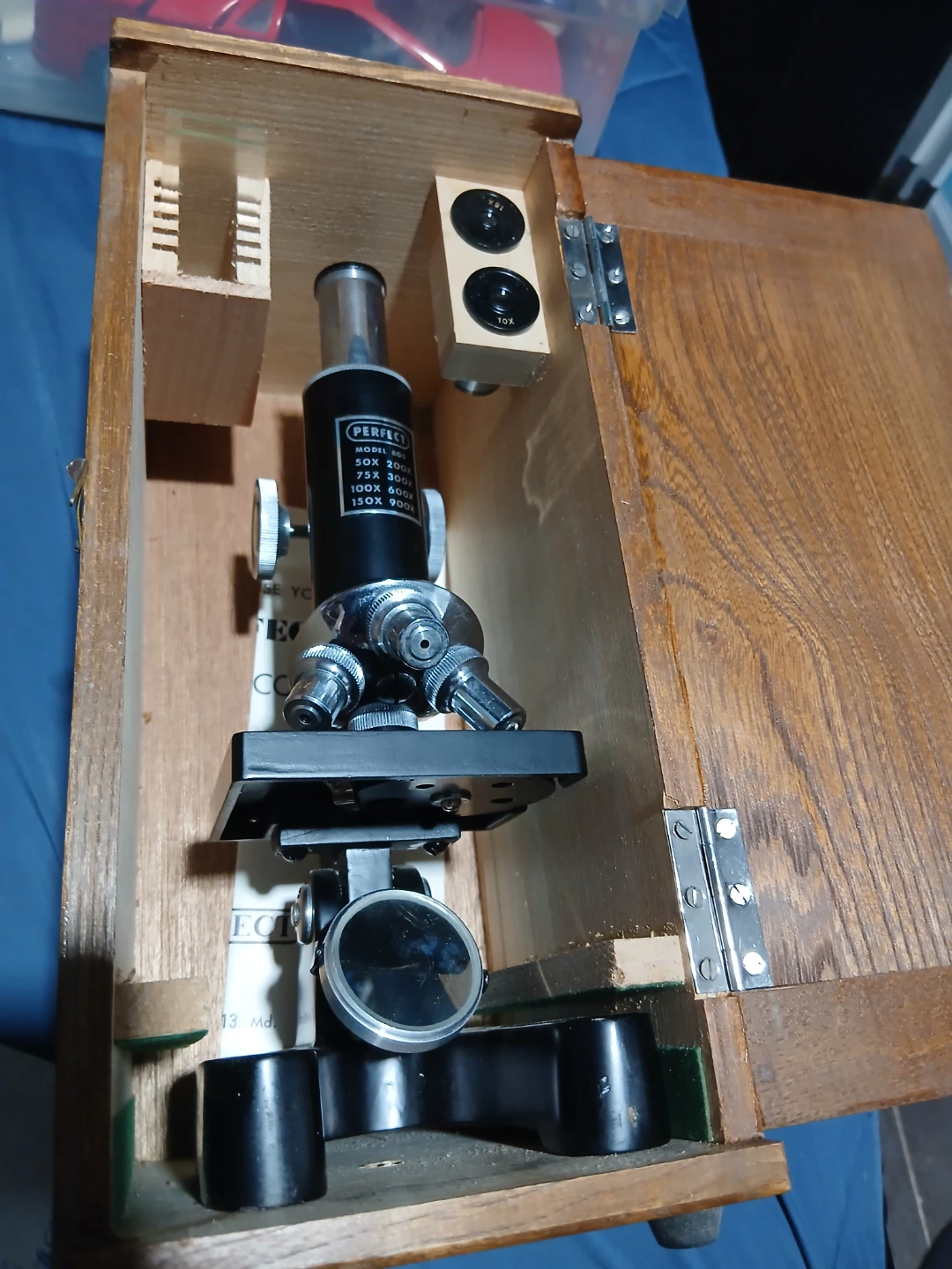 Perplex Microscope with Wooden Case - photo 2