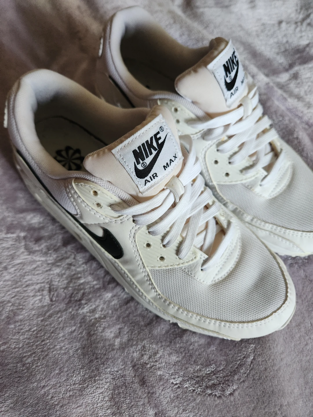 Nike Air Max 90 DH8010-101 Women's Shoes