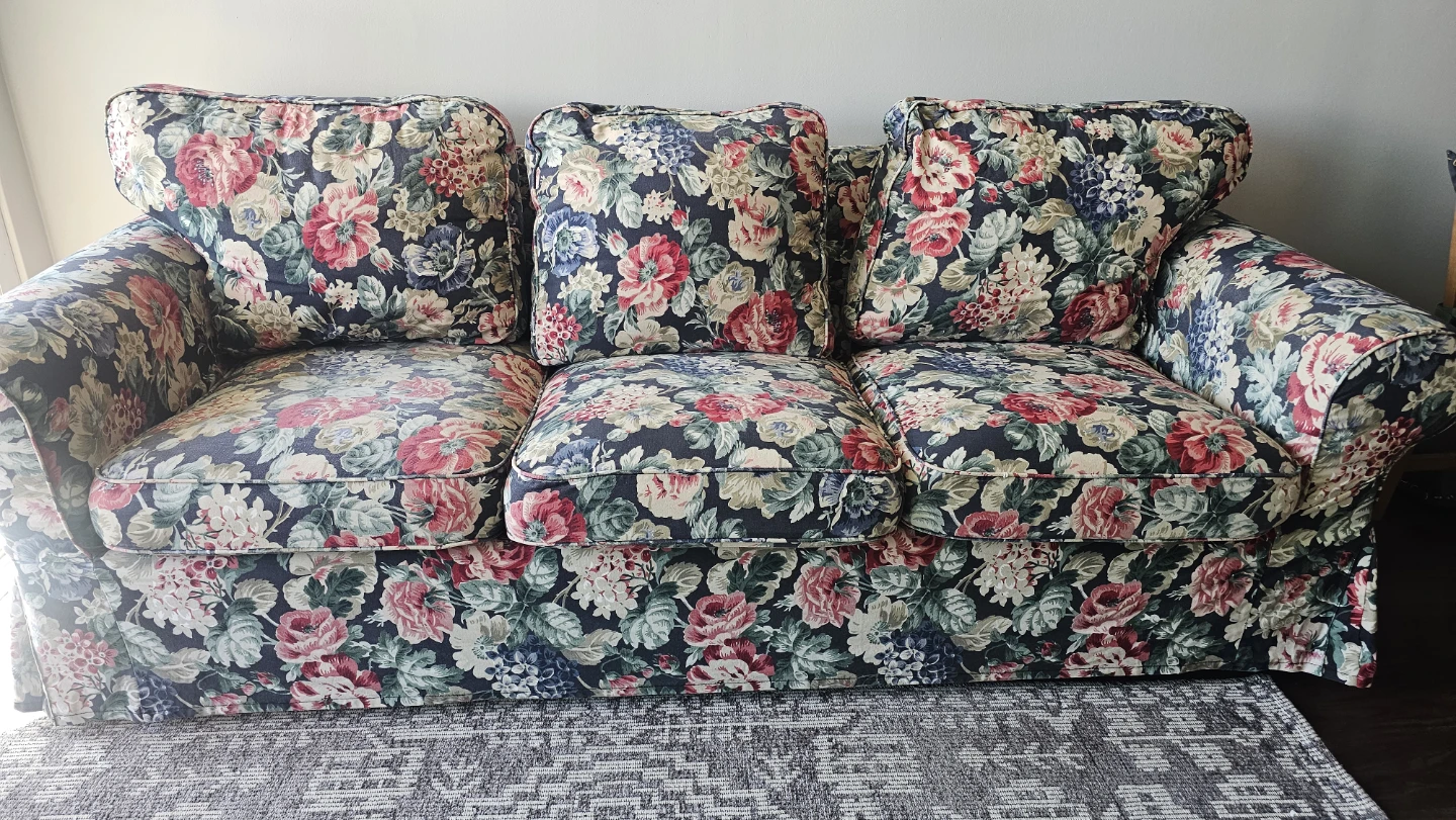 Floral pattern 3-seater sofa - photo 3