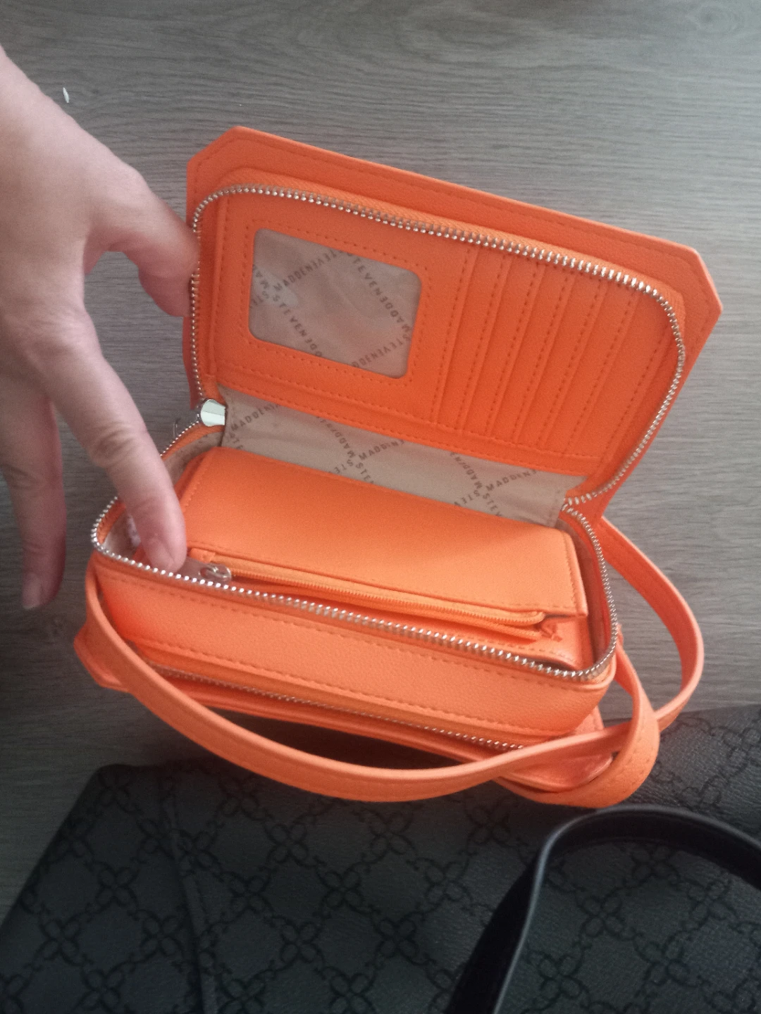 Steve Madden Orange Wallet/Clutch - photo 3