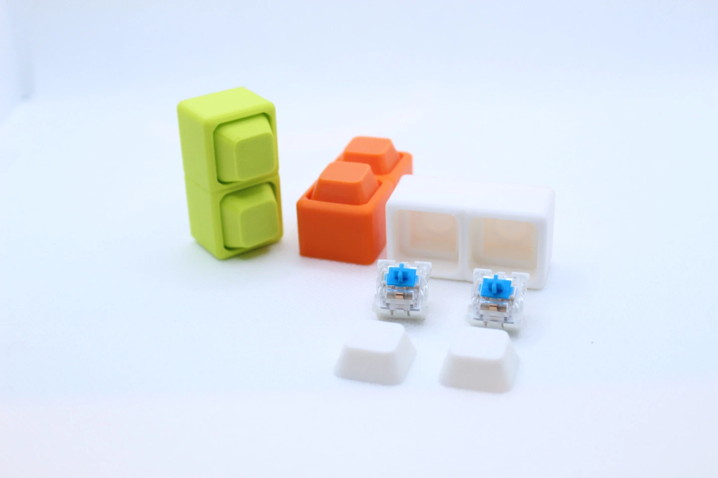 3D Printed Building Block Keyboard Keycaps - photo 2