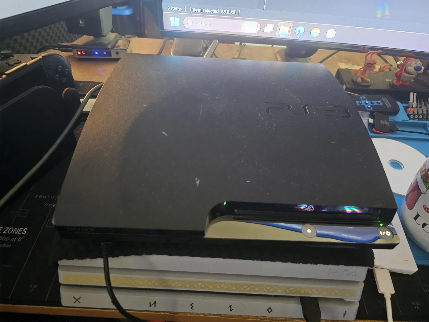 Ps3 slim 4.93 with controller