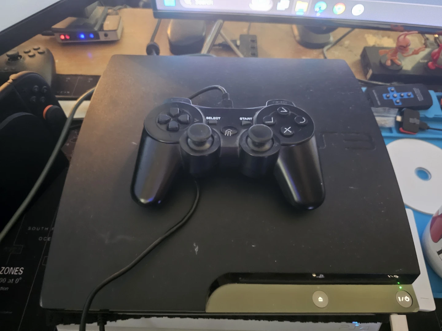 Ps3 slim 4.93 with controller - photo 2