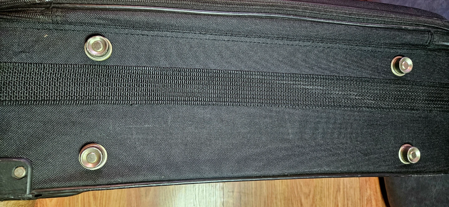 Dunlop Black Rolling Suitcase ✨️ - photo 5