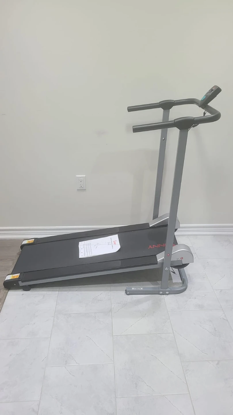 Sunny Health & Fitness Treadmill
