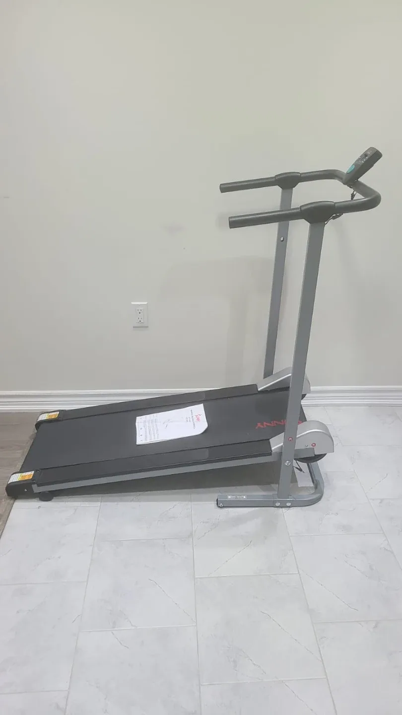 Sunny Health & Fitness Treadmill