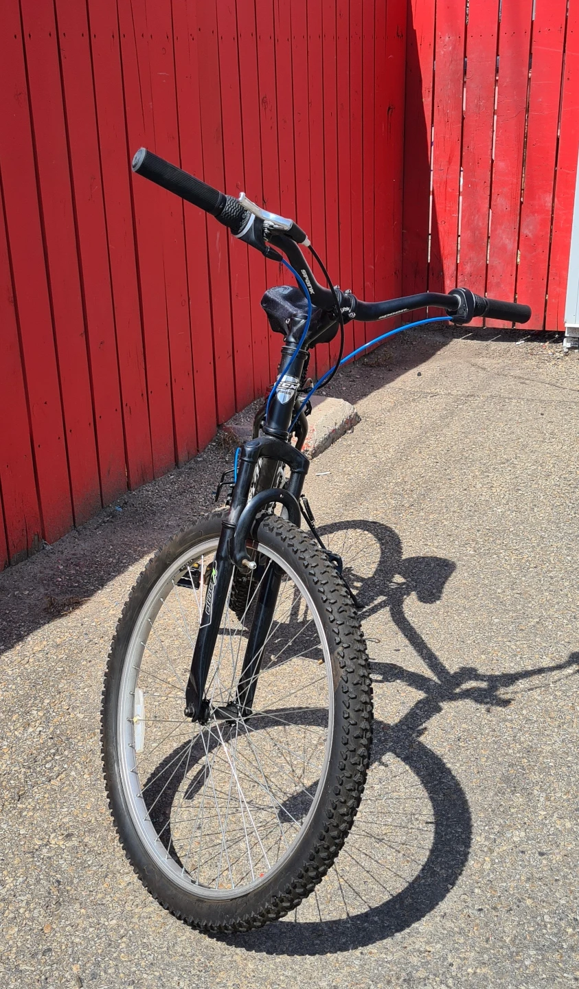 CCM Hardline 27.5" Mountain Bike - photo 2