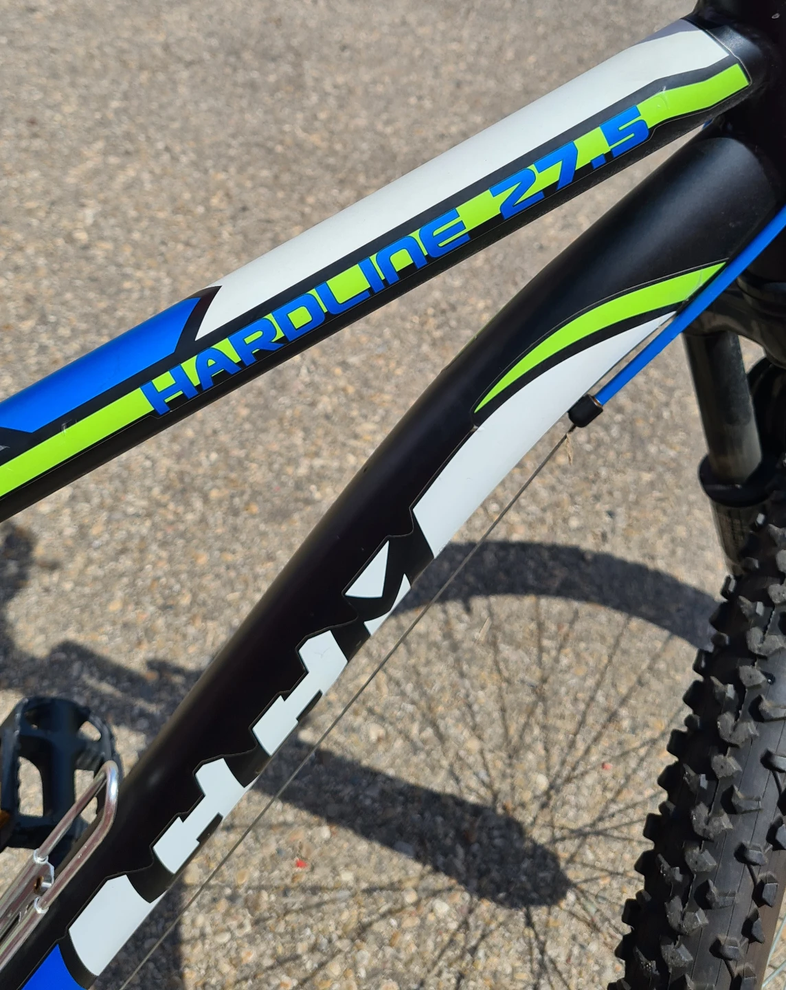 CCM Hardline 27.5" Mountain Bike - photo 3