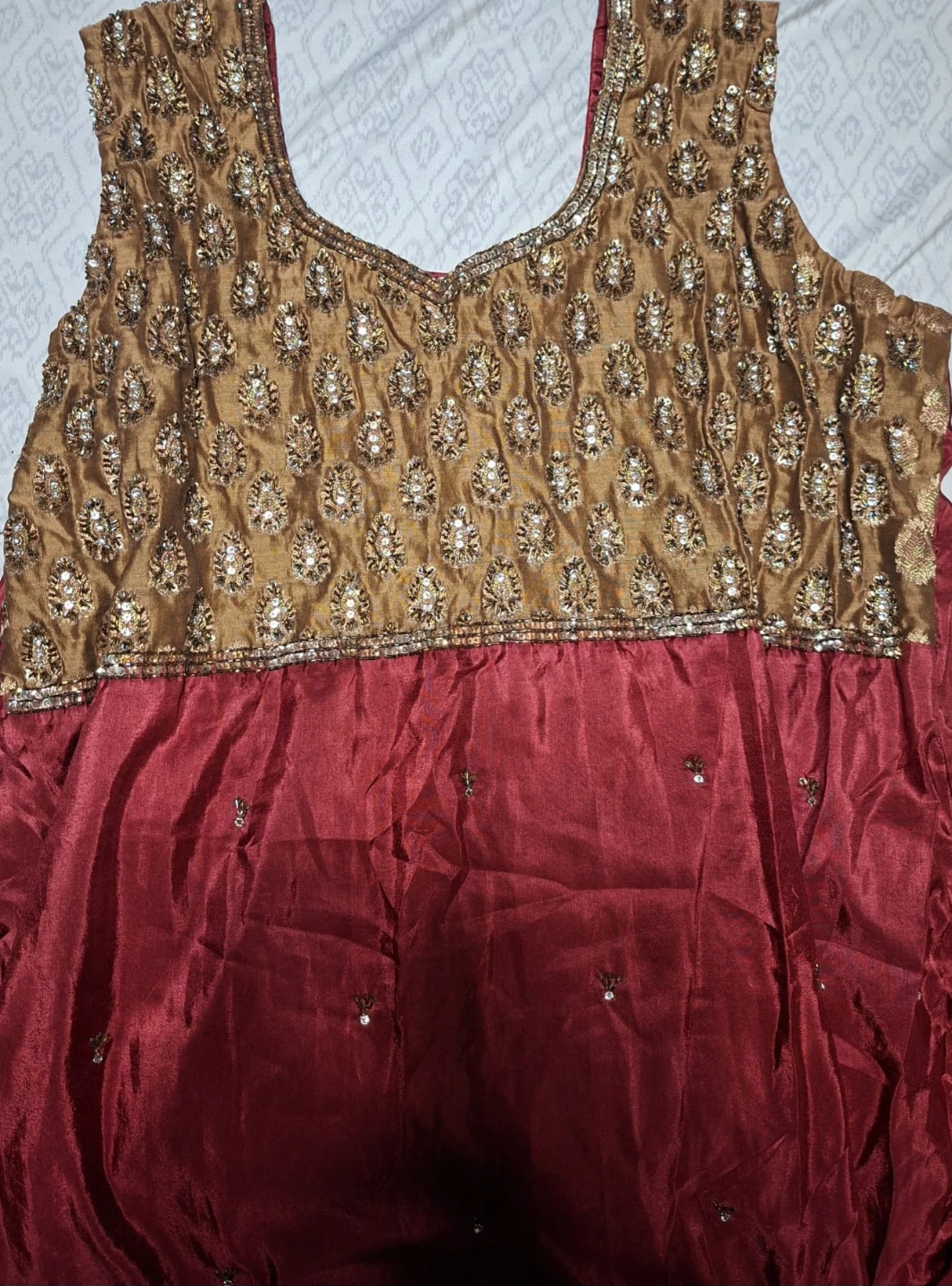 Embellished dark pink and Gold Kameez Shalwar - photo 2
