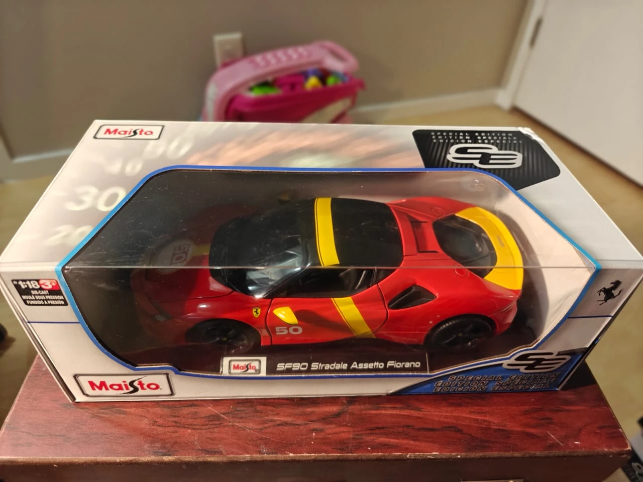 Maisto 1:18 Scale SF90 Stradale Assetto Fiorano - photo 4