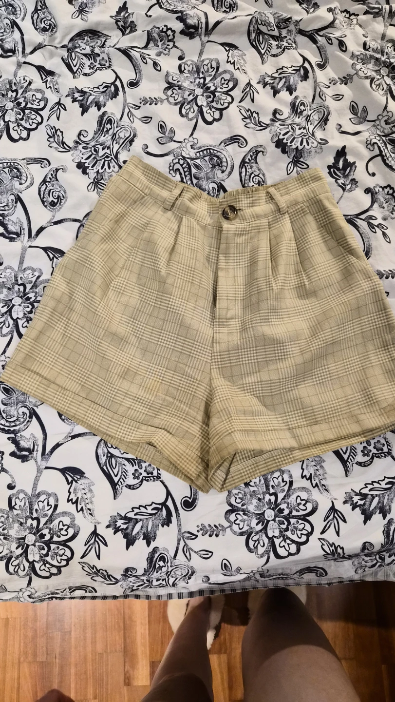 Plaid High-Waisted Shorts