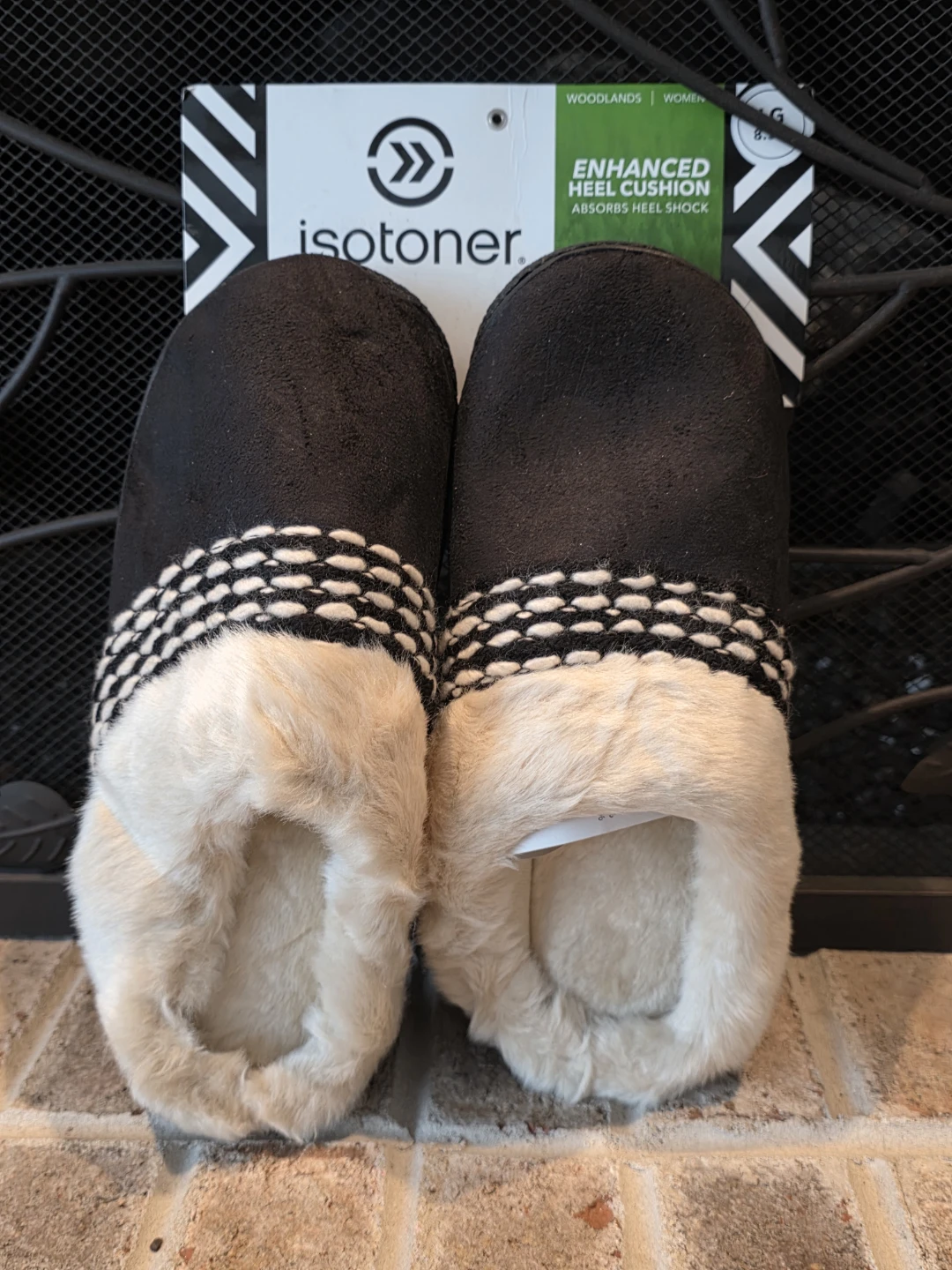 Isotoner Women's Slippers - Black, Size 8.5-9 - NEW!