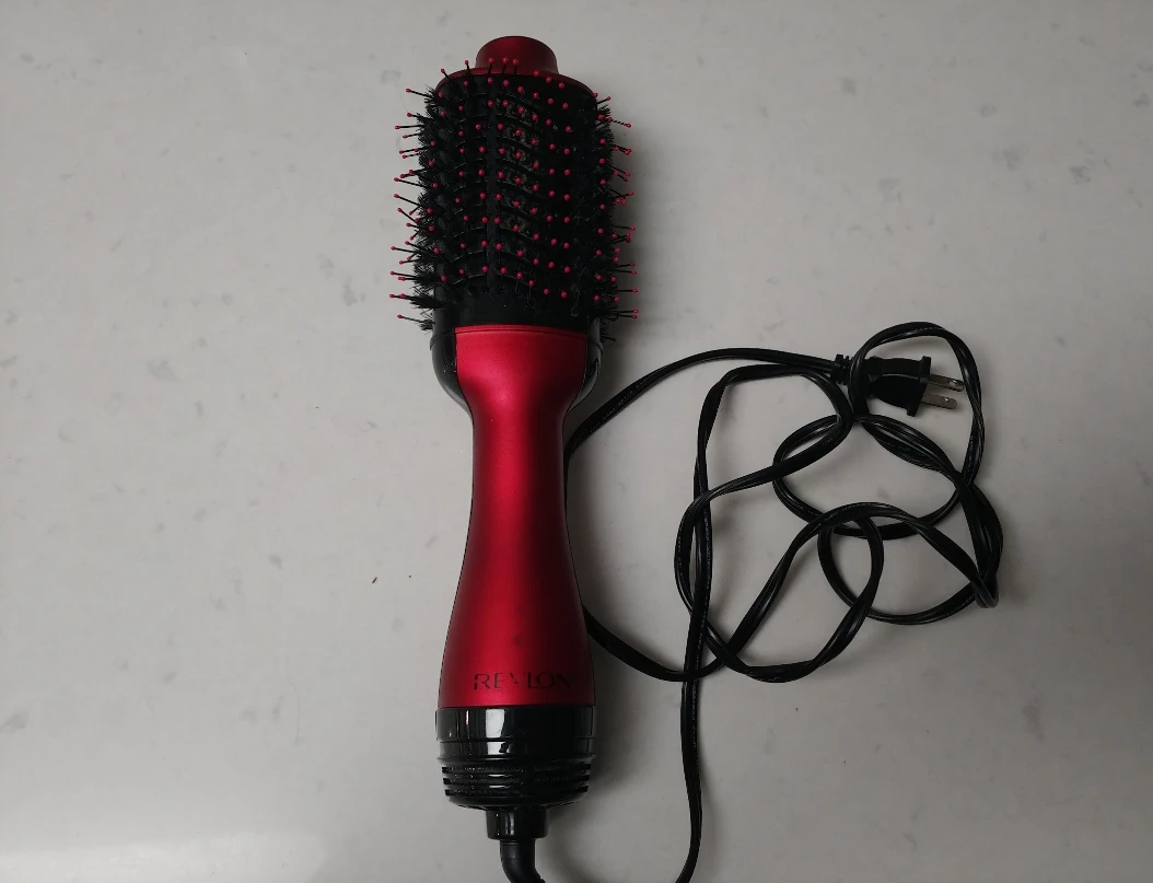 Revlon Volumizer & Hair Dryer Brush - photo 3