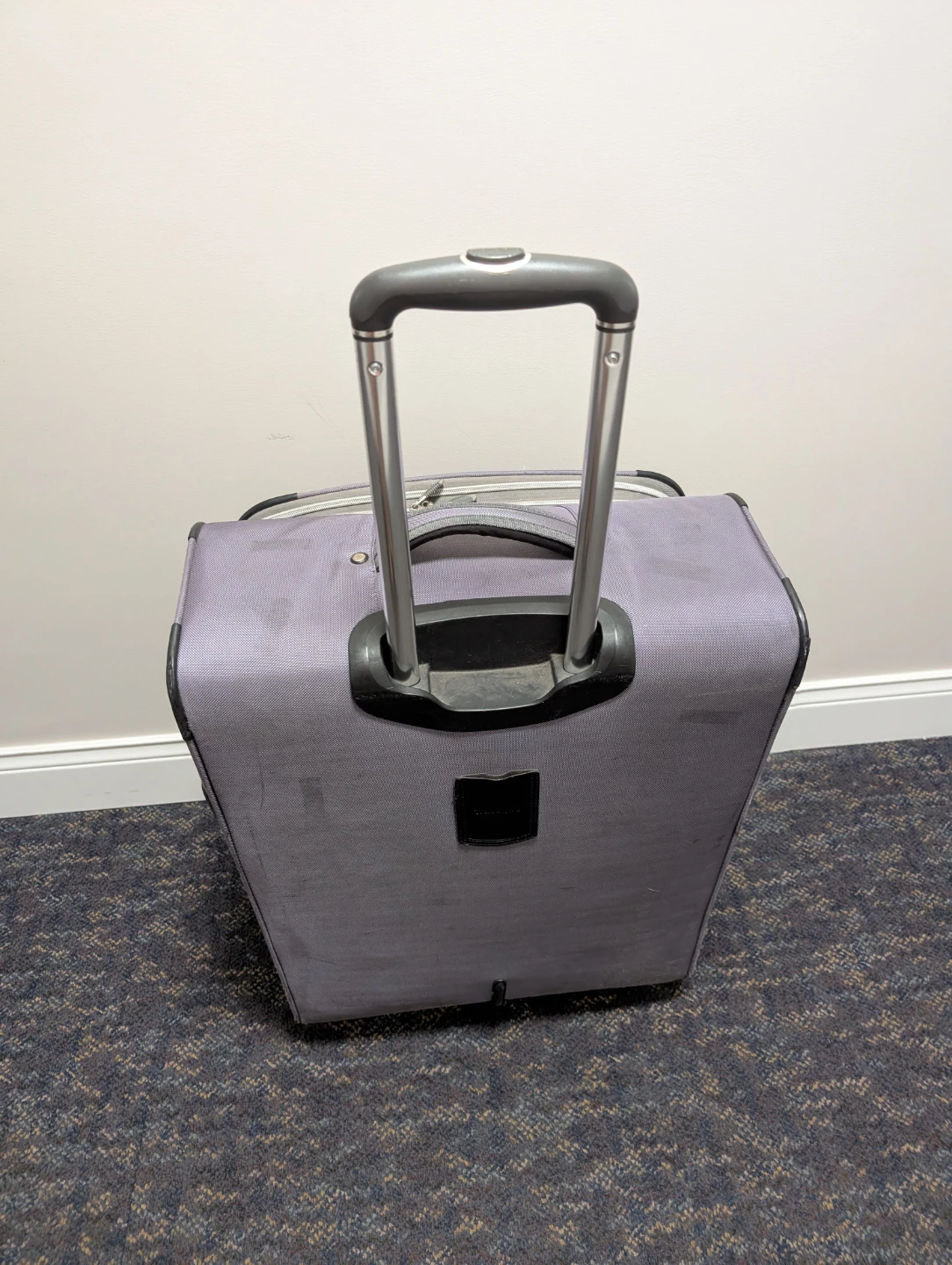 Travelpro 4 wheel Luggage Suitcase 25" AS IS Faulty Zipper - photo 4