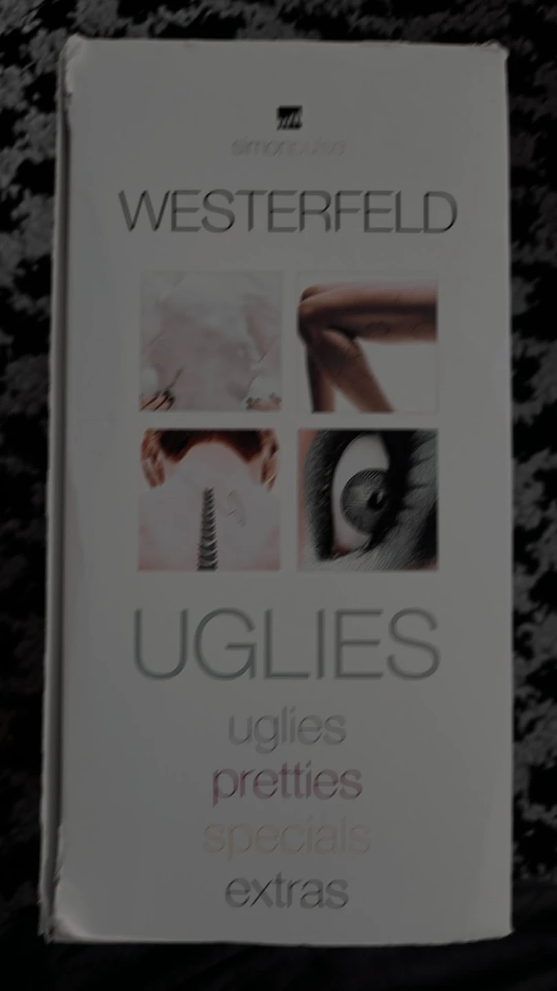 SCOTT WESTERFELD'S Uglies novel (FULL COLLECTION) - photo 4