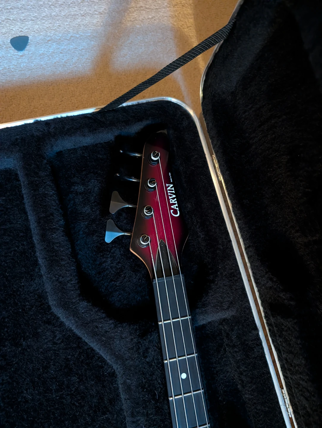 CARVIN Bass Guitar - photo 5