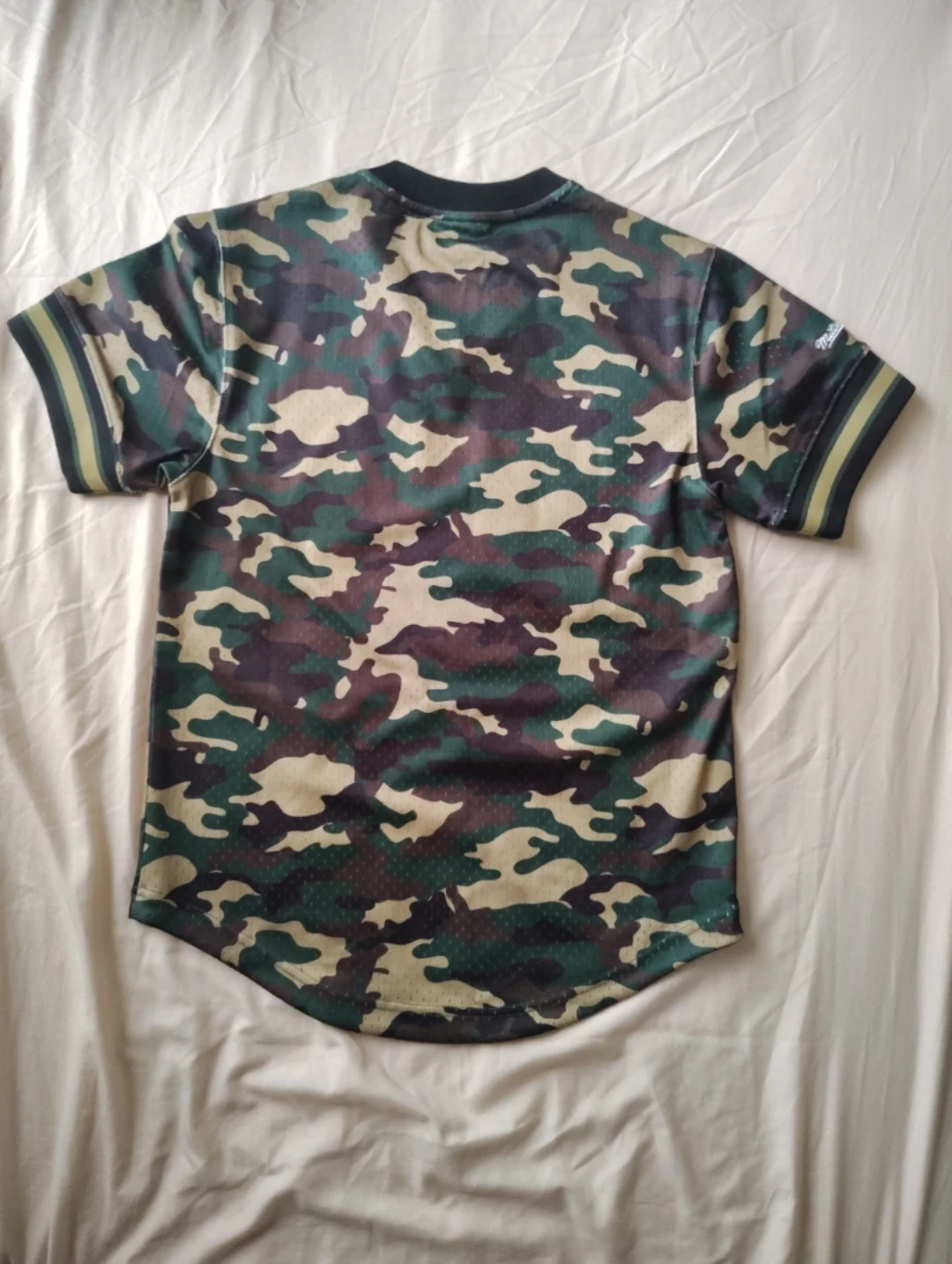 Mitchell & Ness Boston Camo Basketball Jersey Size S - photo 2