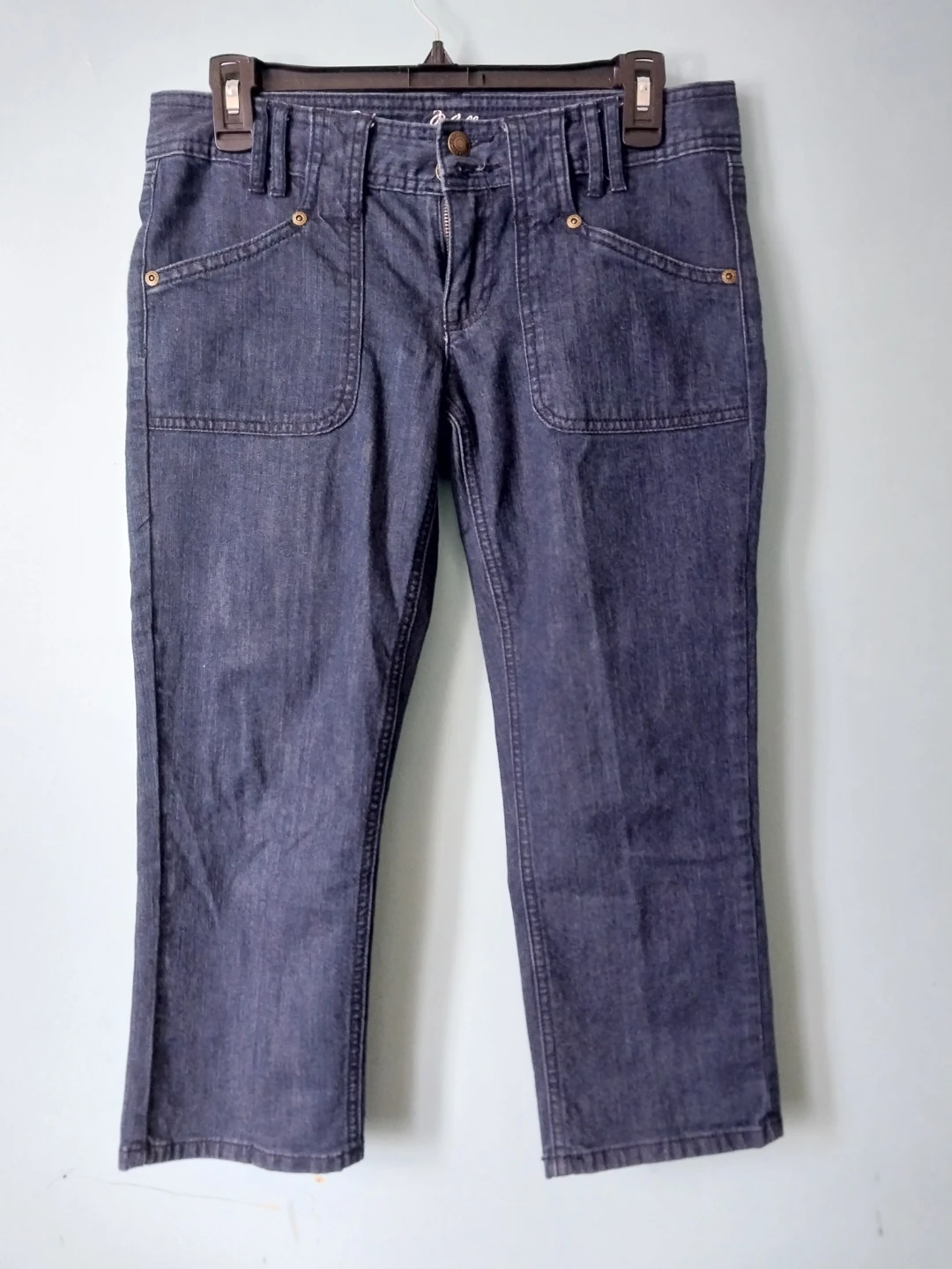 Tommy Hilfiger Women's Cropped Jeans Size 4. Location ⬇️
