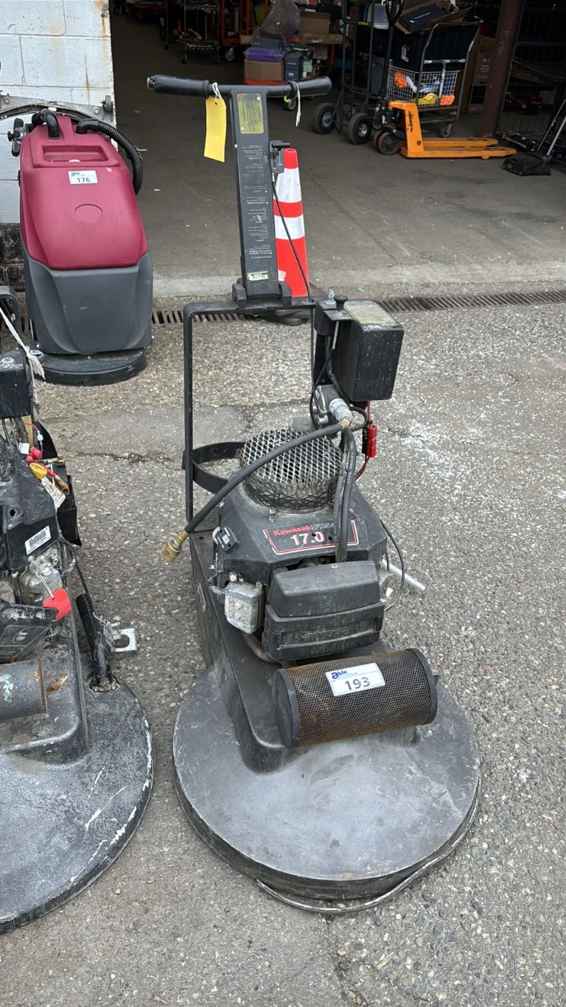 Floor Burnisher Scrubber Machine - photo 4