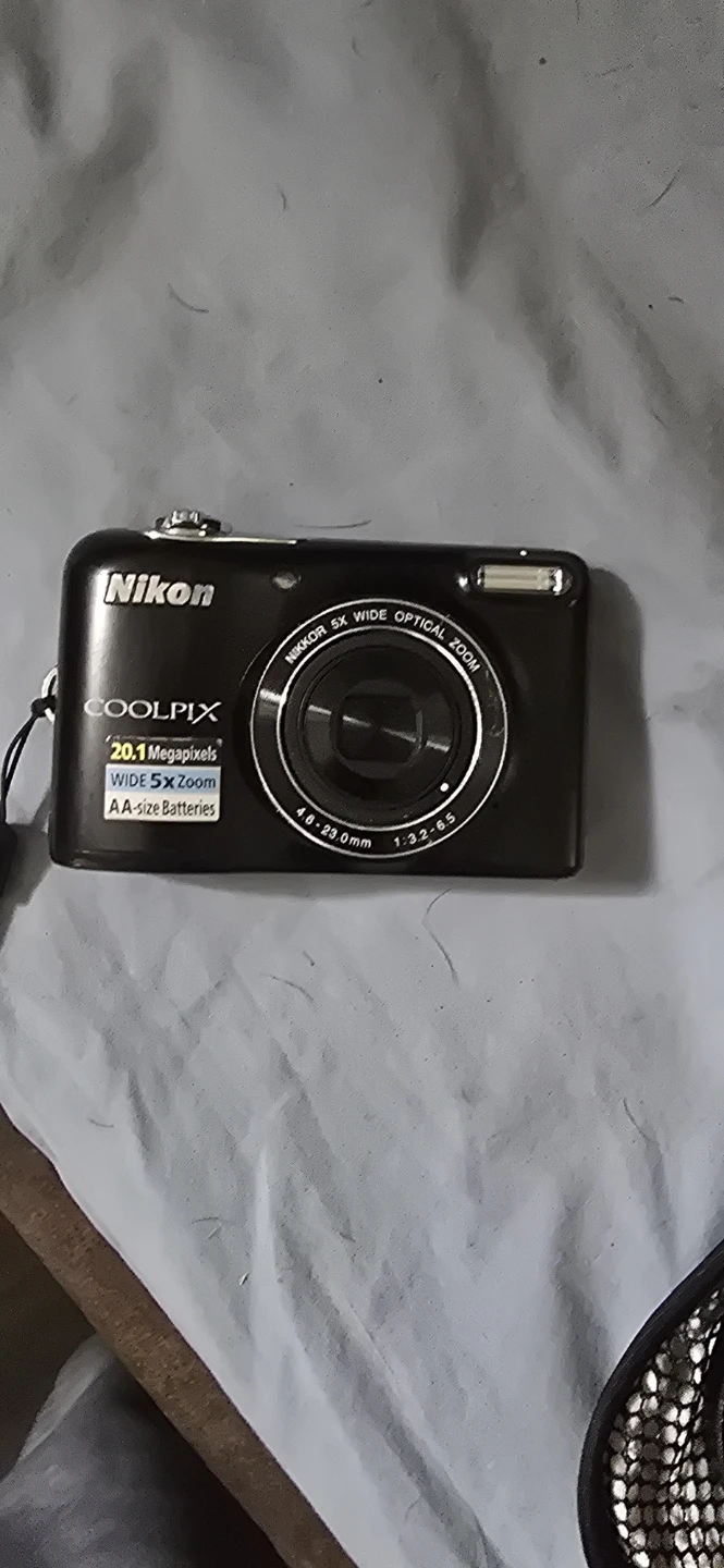 Nikon COOLPIX Digital Camera
