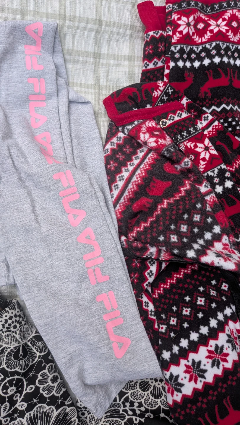 Bundle of Girls' Clothing Pants & Shorts ages 7-11 - photo 4