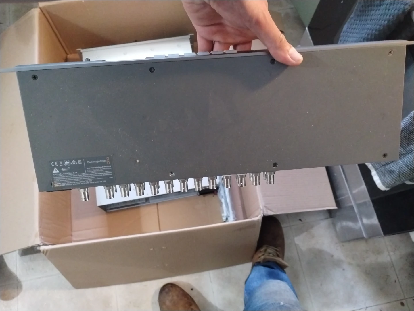 Blackmagicdesign Smart Videohub CleanSwitch 12x12 - photo 2