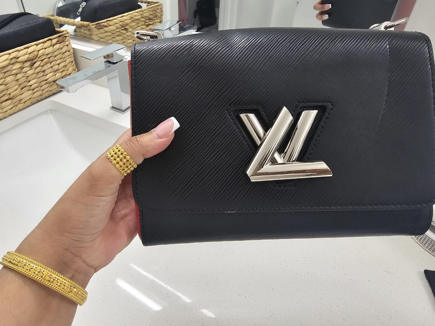 Louis Vuitton Black & Red Epi Leather Twist MM Handbag - photo 5