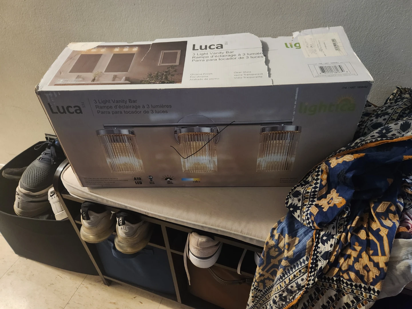 Luca 3 light vanity bar washroom