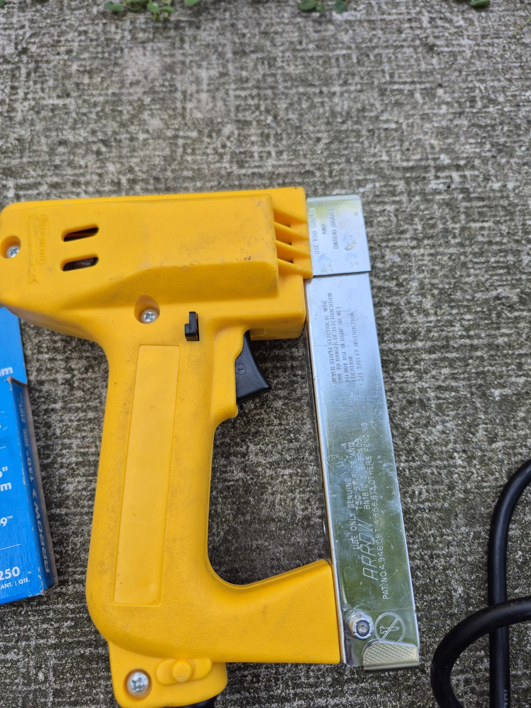Arrow T50 Electric Staple Gun - photo 3