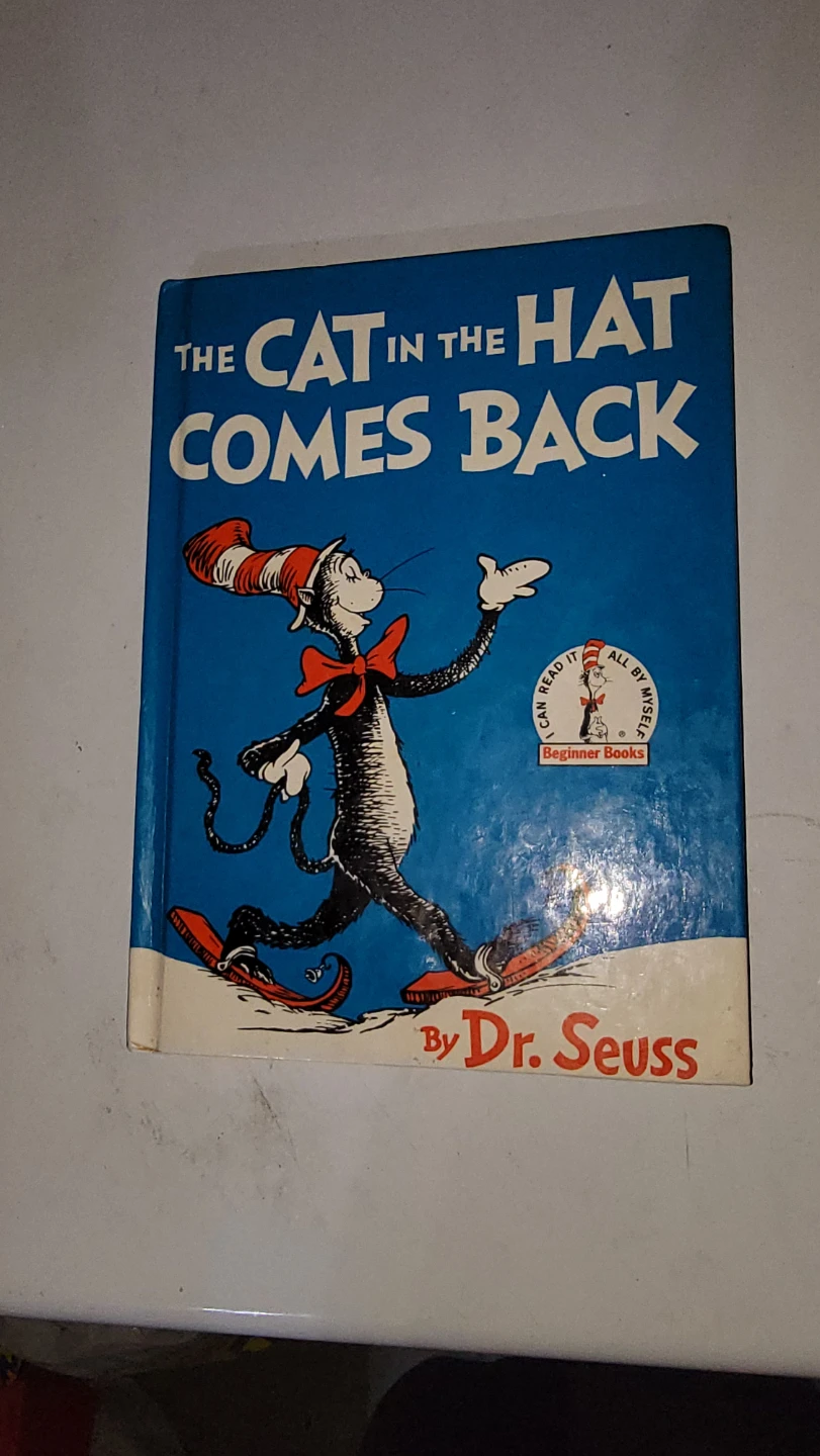 The Cat in the Hat Comes Back book 1958 - photo 2