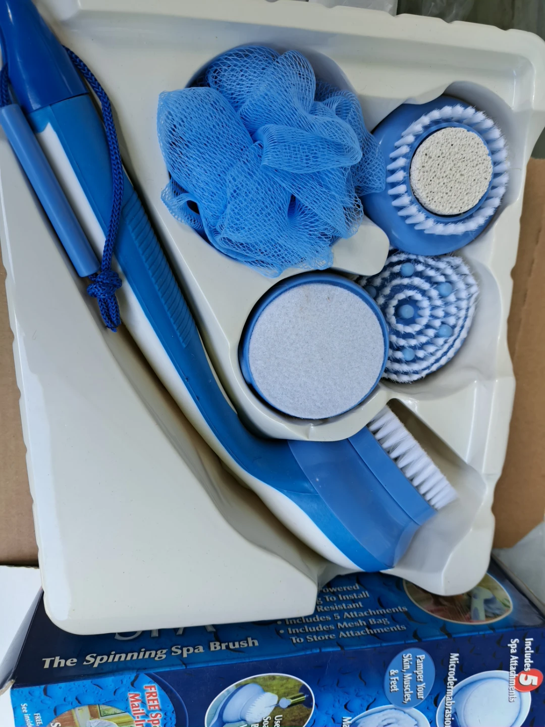 Spin Spa The Spinning Spa Brush with 5 Attachments - photo 2