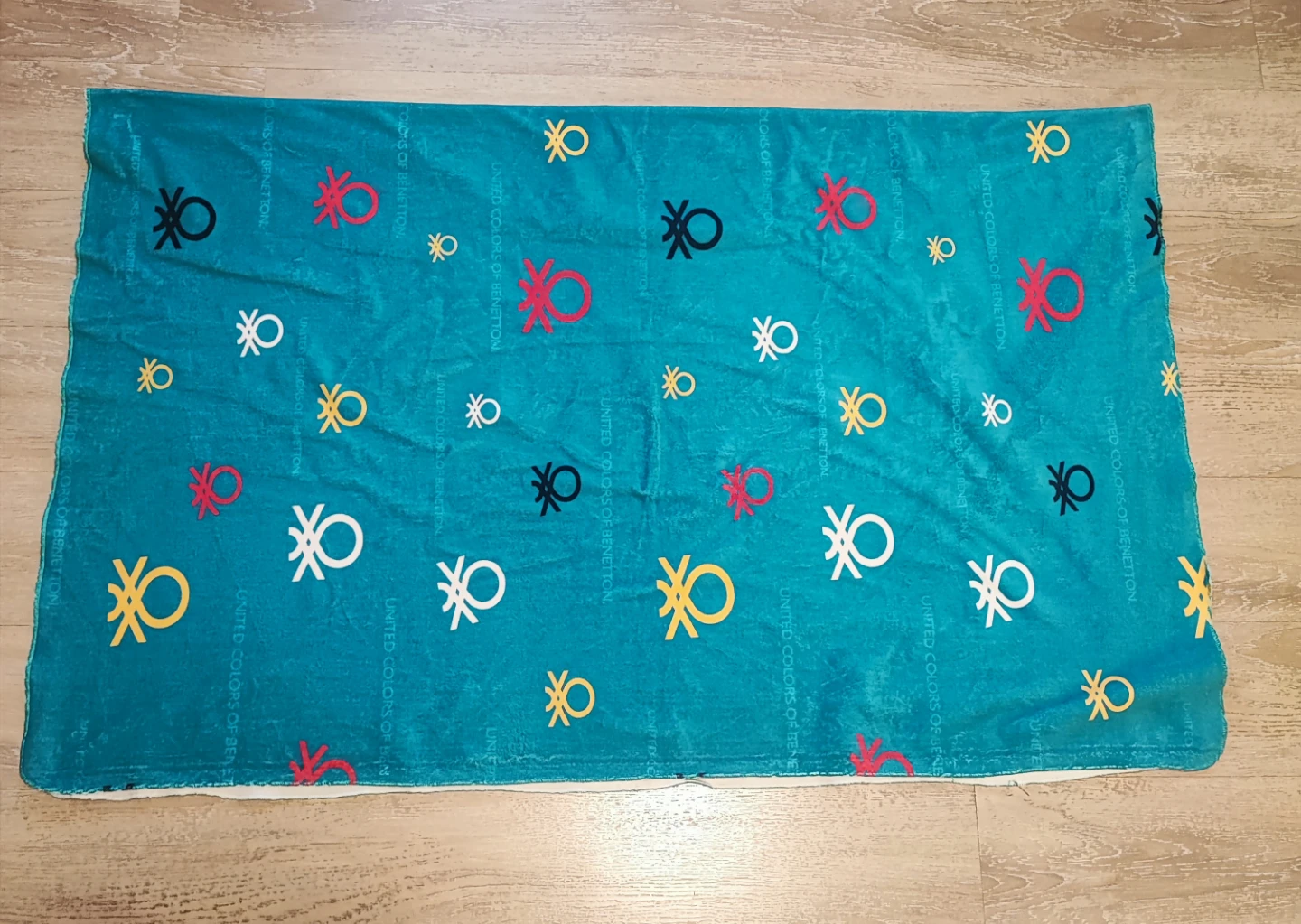 United Colors of Benetton Beach Towel