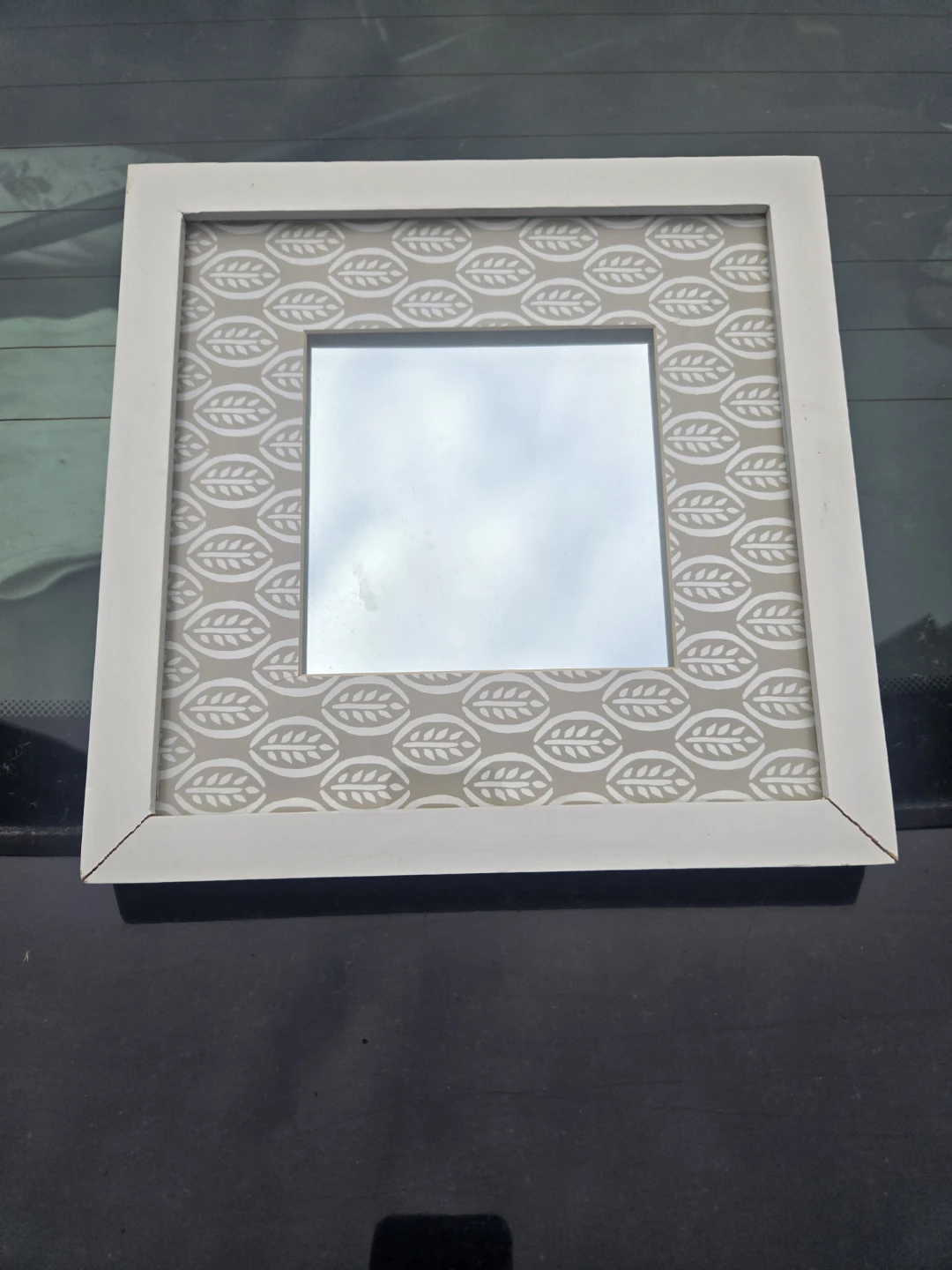 White Decorative Wall Mirror