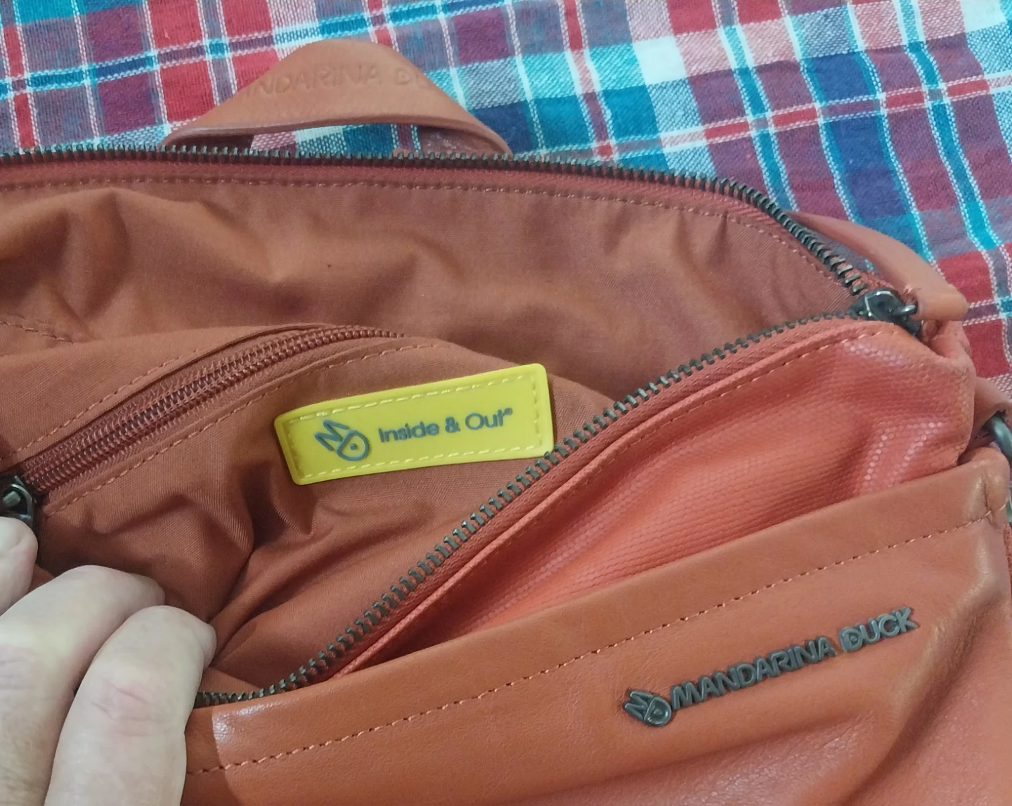 Mandarina Duck Leather Backpack - photo 3
