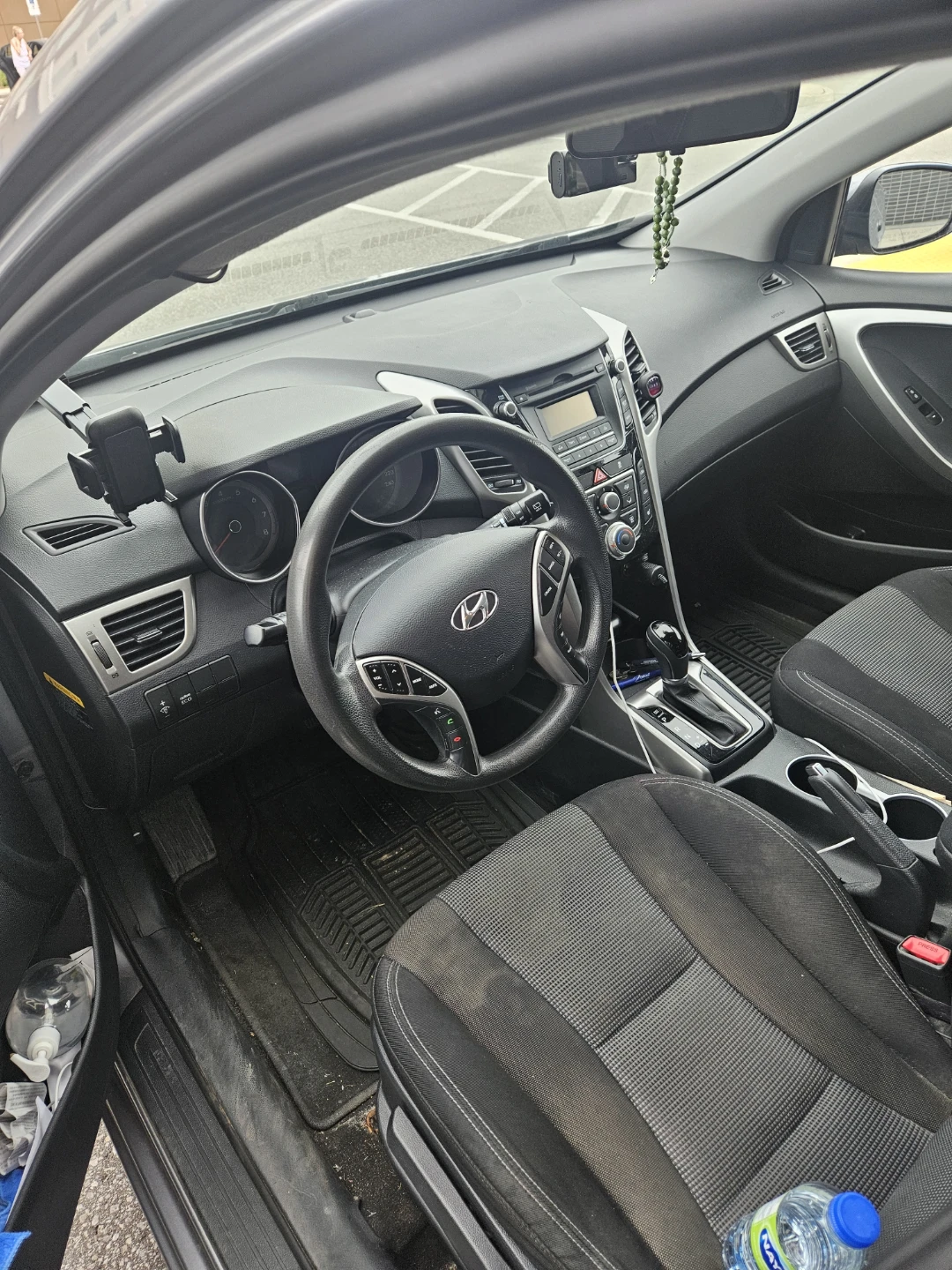 Hyundai Elantra GT 5-Door Hatchback - photo 3