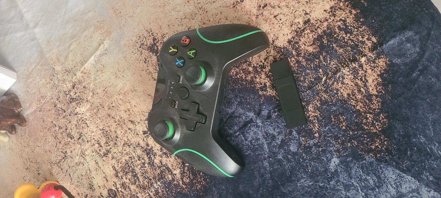 Wireless Game Controller with USB Dongle - photo 2