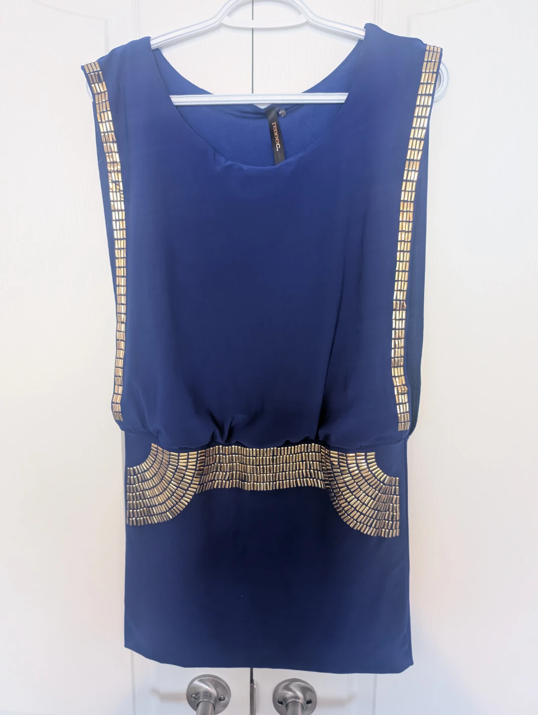 Dresses all medium some are stretchy and can fit a large size - photo 3