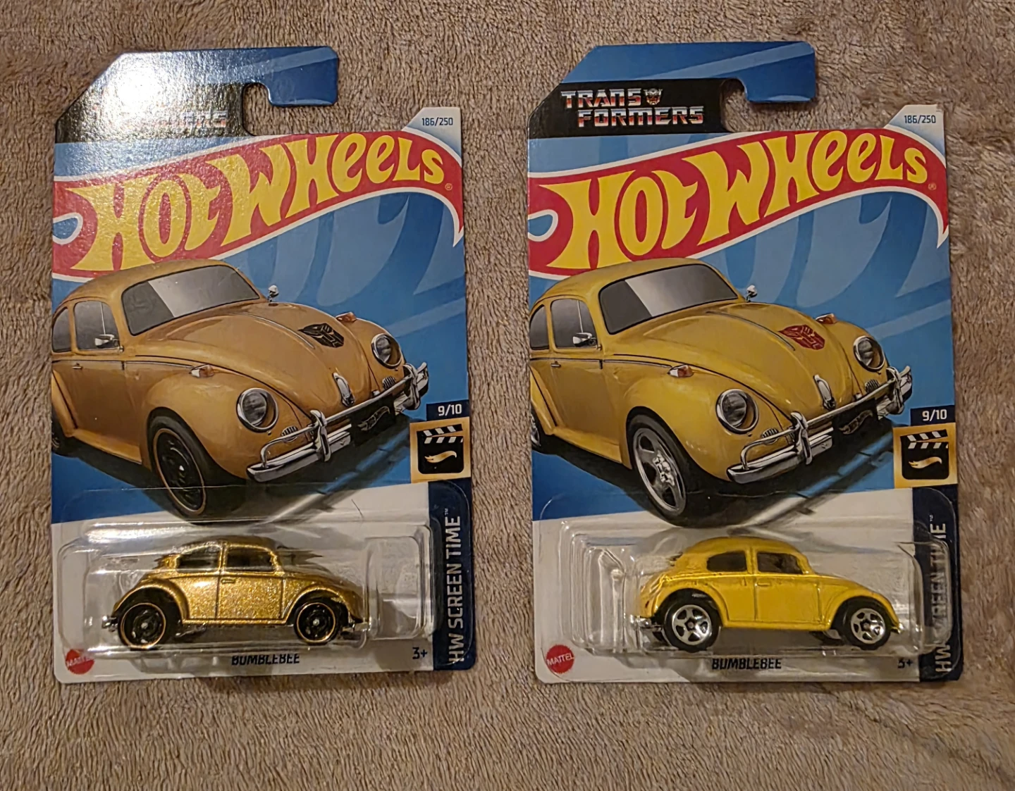 2 Hot Wheels Bumblebee HW Screen Time Die-cast Cars