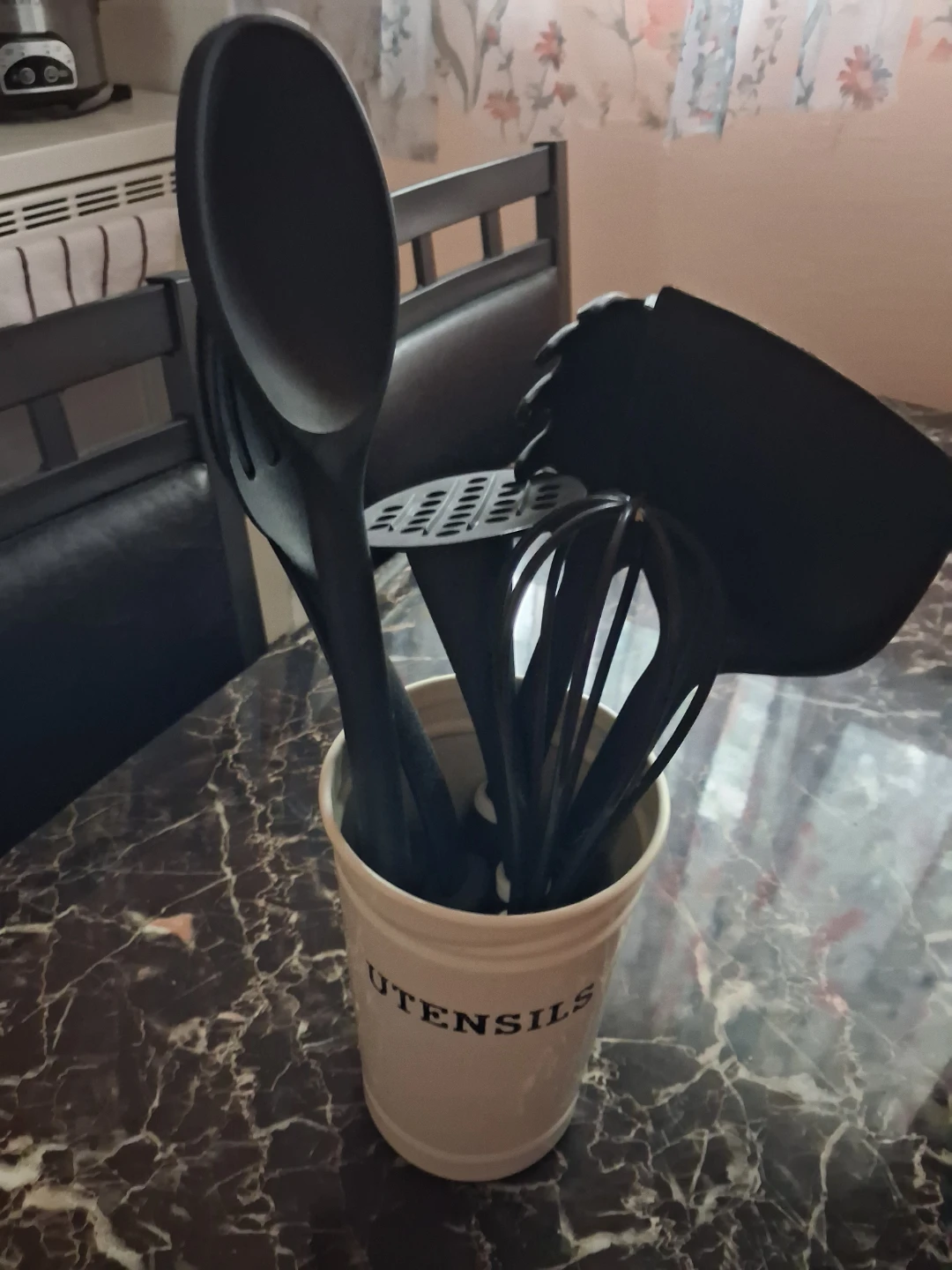 Kitchen Utensil Set with Holder