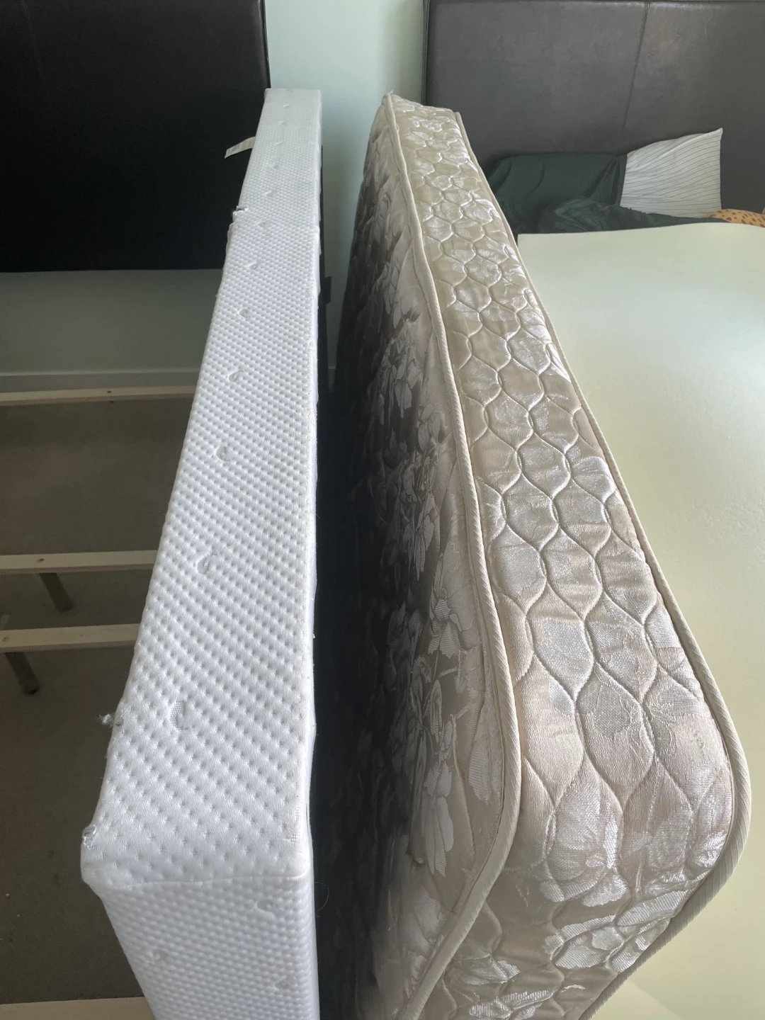 Free single bed - photo 2