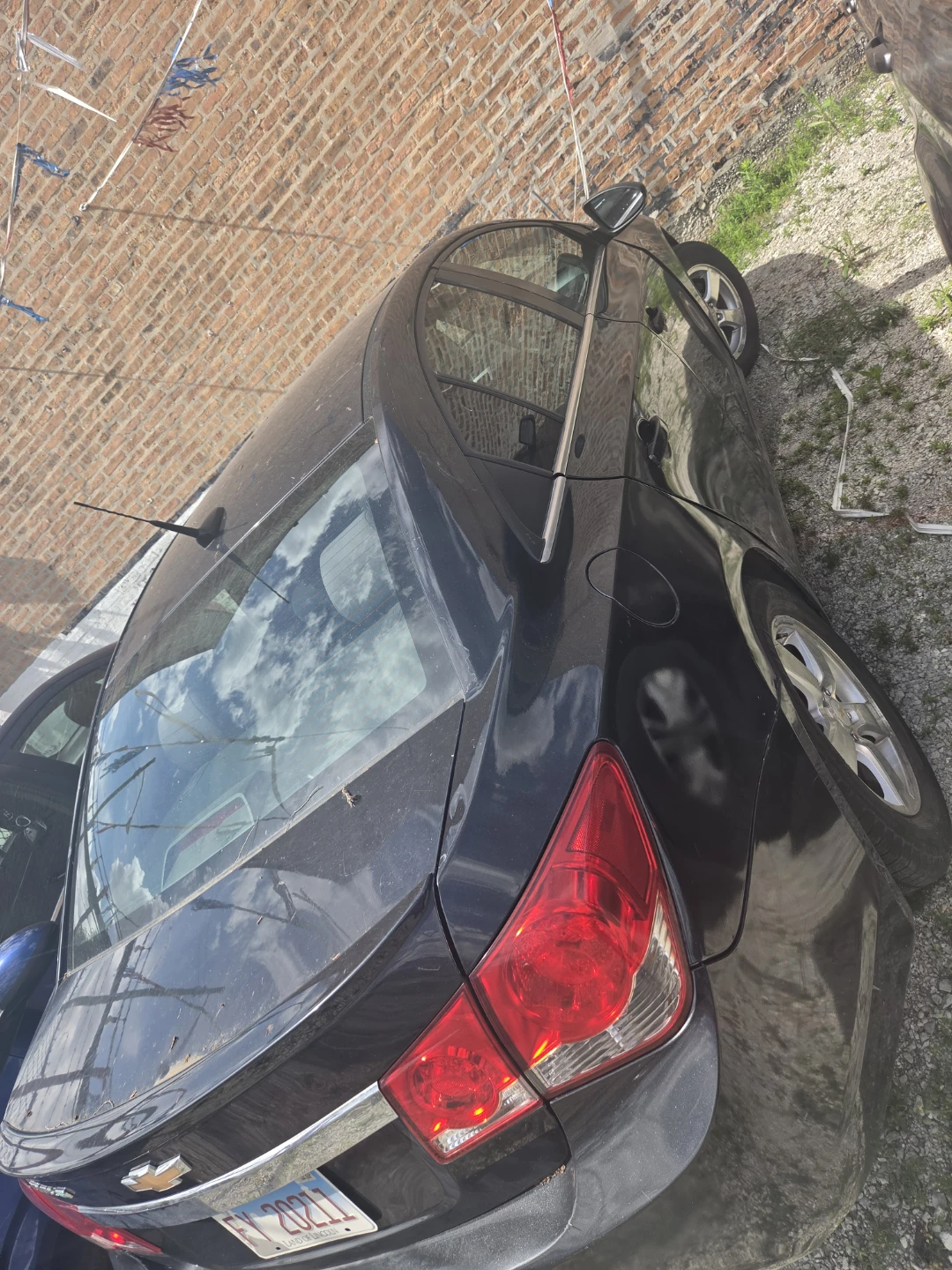 Black Chevrolet Cruze Sedan - photo 2
