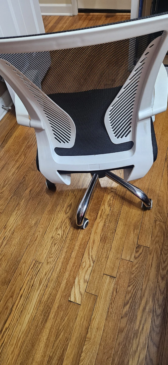 Office Chair - photo 3