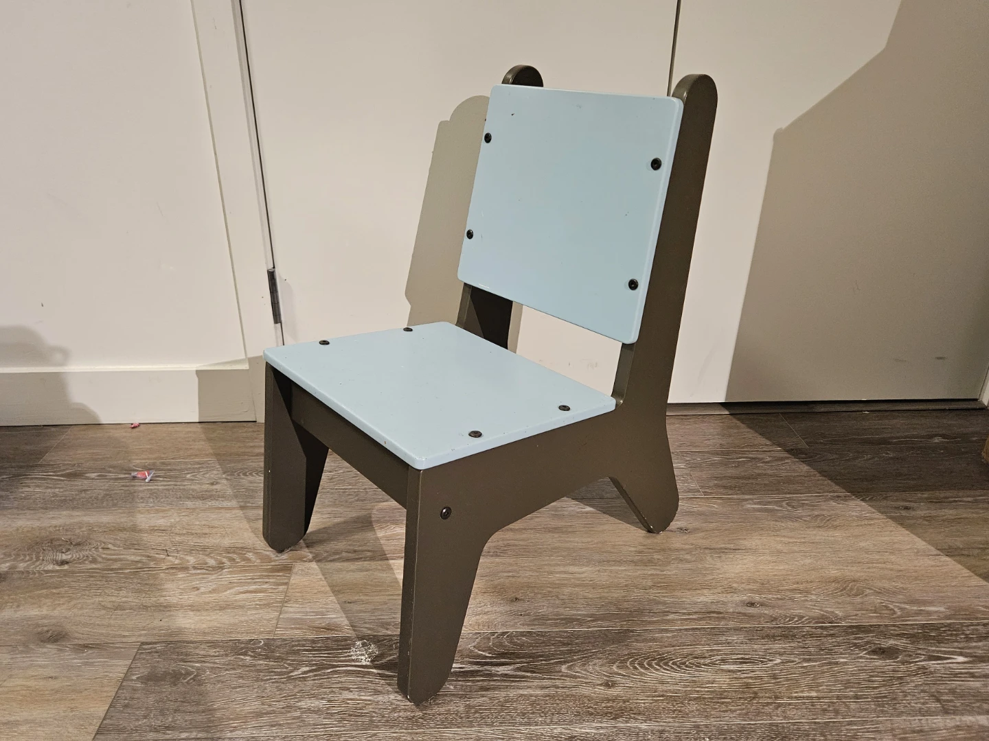 Solid Wooden Classroom / Kids Chair