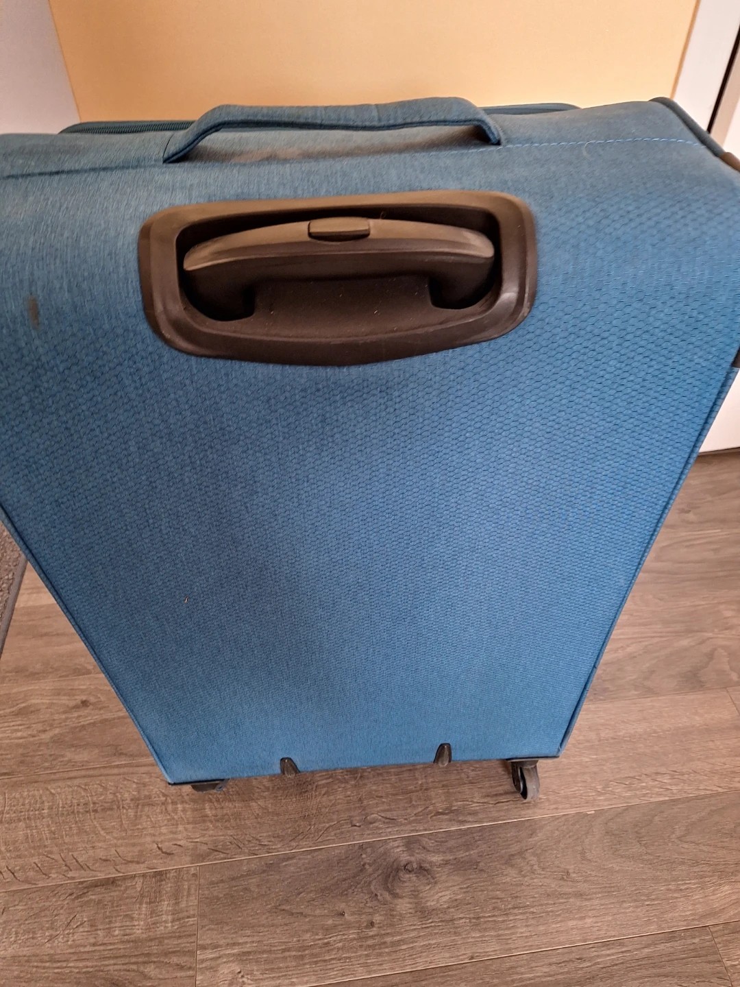 Teal blue Softside Spinner Suitcase - photo 3
