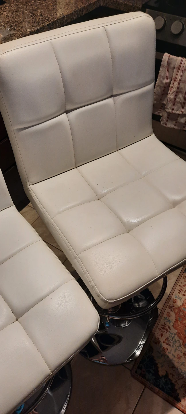 x2 White faux leather bar stools - photo 4